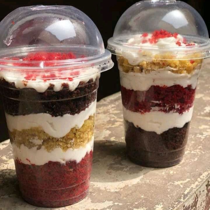 cake parfait